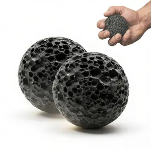 Hand Callus Ball Moon Shape Grip Trainer, Workout Grip, Skin Adjustment Stress Relief Toy, Anti-Sweat Callus Formation Tool for Strength Training, Strength Training Accessory, Grip Strengthener