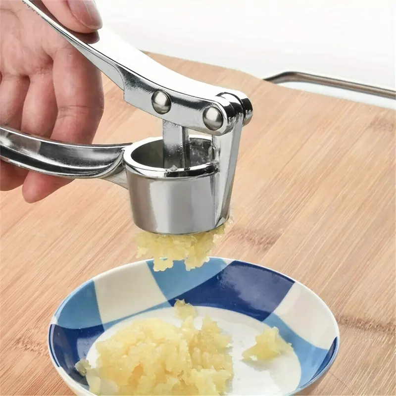 A multi-functional manual pull-type garlic press, garlic crusher, garlic clip, hand-held ginger and garlic kitchen tool made of metal, Durable, Kitchen Utensils