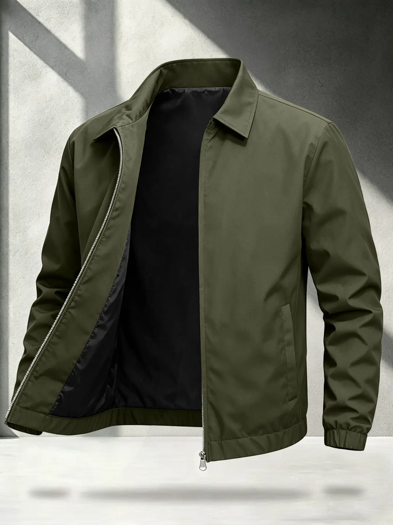Men's Casual Lapel Jacket, Polyester, Long Sleeve, Zipper Closure, Wrinkle-Resistant, Breathable, Four-Season Wear, Side Pockets, Slim Fit, Versatile Style