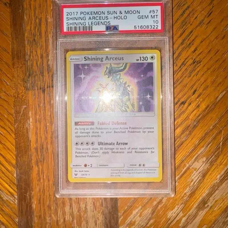 Pokemon TCG PSA 10 Shining Arceus (Cracked)