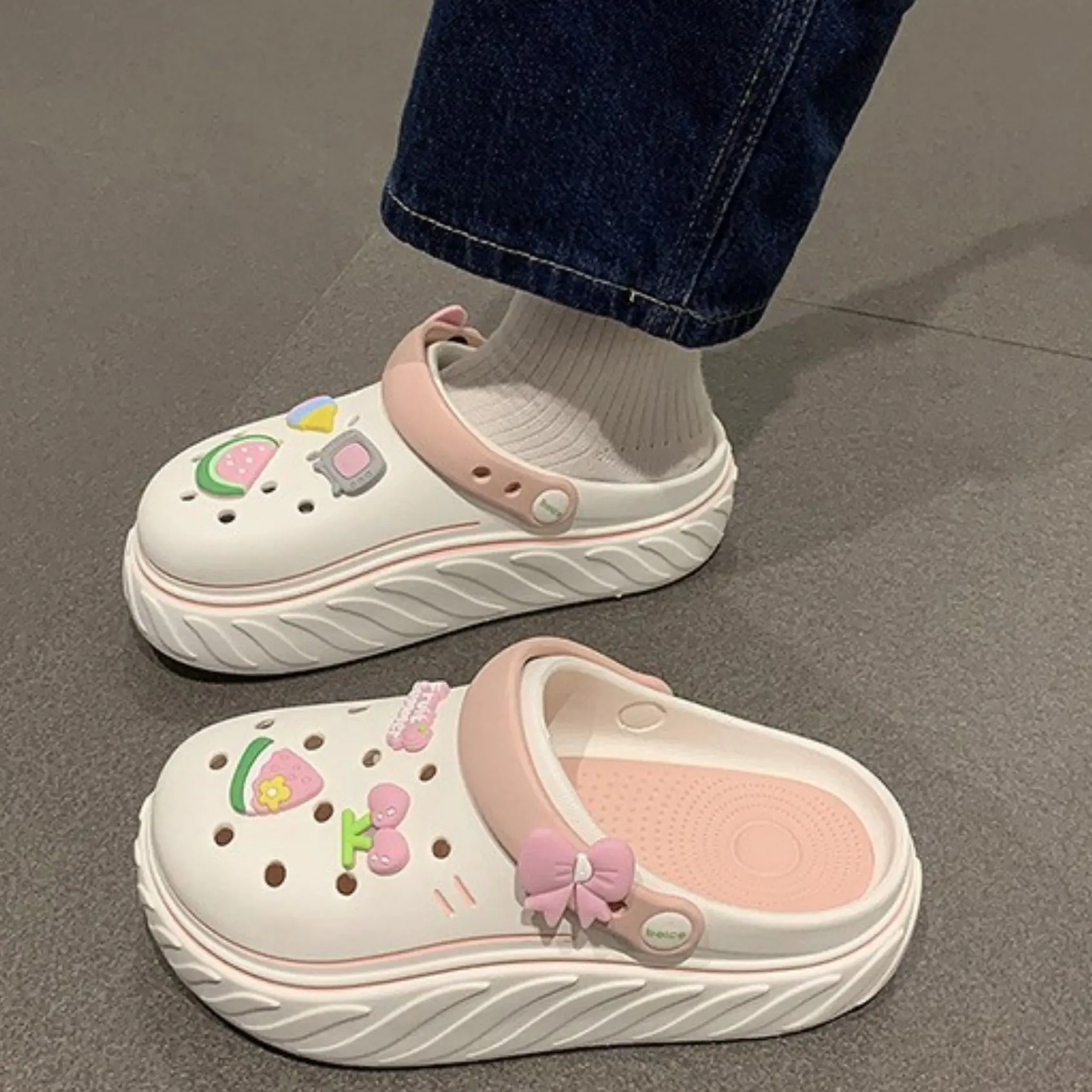 comfortable all-season footwear,women clogs comfortable all-season footwear,women clogs