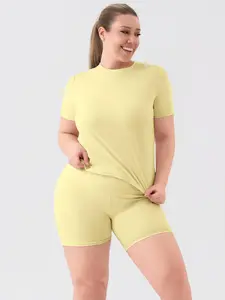 【Plus Size】 Two-Piece Set Solid Top & High Waist Shorts Tracksuit Set, Casual Comfy Breathable Two-piece for Yoga Gym Workout Running, Women's Sportswear for All Seasons