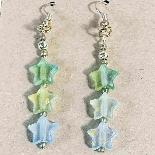 Y2K Pastel Star Drop Earrings Whimsical Celestial Dangle Jewelry with Frosted Beads & Gold-Tone Spacers for Space Lovers
