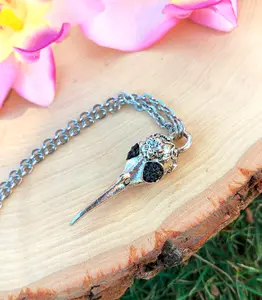 Raw Black Tourmaline Raven Skull Necklace, Crystal Raven Necklace, Natural Stone Necklace, Crow Choker, Bird Skull Necklace, Gothic Necklace, Wiccan Necklace, Empath Protection Necklace, Witchy Vibes Gifts