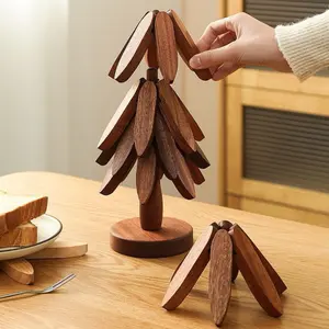 Set of 4 Leaf Wooden Insulating Mats, High-Temperature Resistant Table Mats, Christmas Tree Design, Durable Kitchen Utensil Pads