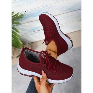Women’s trendy burgundy knit lace-up sneakers with fleece lining—comfortable, warm casual walking shoes that are easy to match for daily strolls and leisure; stylish retro-inspired fashion trainers with a durable, soft sole.