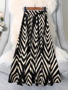 Plus Size French Vintage Zebra Print Pleated Midi Skirt, Elastic Waist Loose Fit Flared Dress, Summer Vacation Style Bottoms