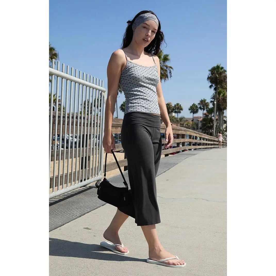 John Galt Women's Black Cropped Priscilla Flare Pants