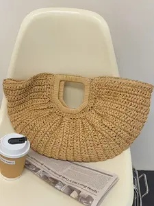 French Retro Woven Clutch Bag, Unique Grass Woven Moon Bag, Stylish Beach Tote for Vacation, Chic Handheld Purse for Women, Straw Boho Bag, Vintage Underarm Bag, Handle Bag