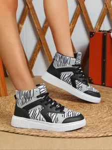 Fashionable Colorblock Zebra Stripe Pattern High Top Sneakers, Casual Comfortable Breathable Sports Shoes, All-match Round Toe Shoes for Daily Wear