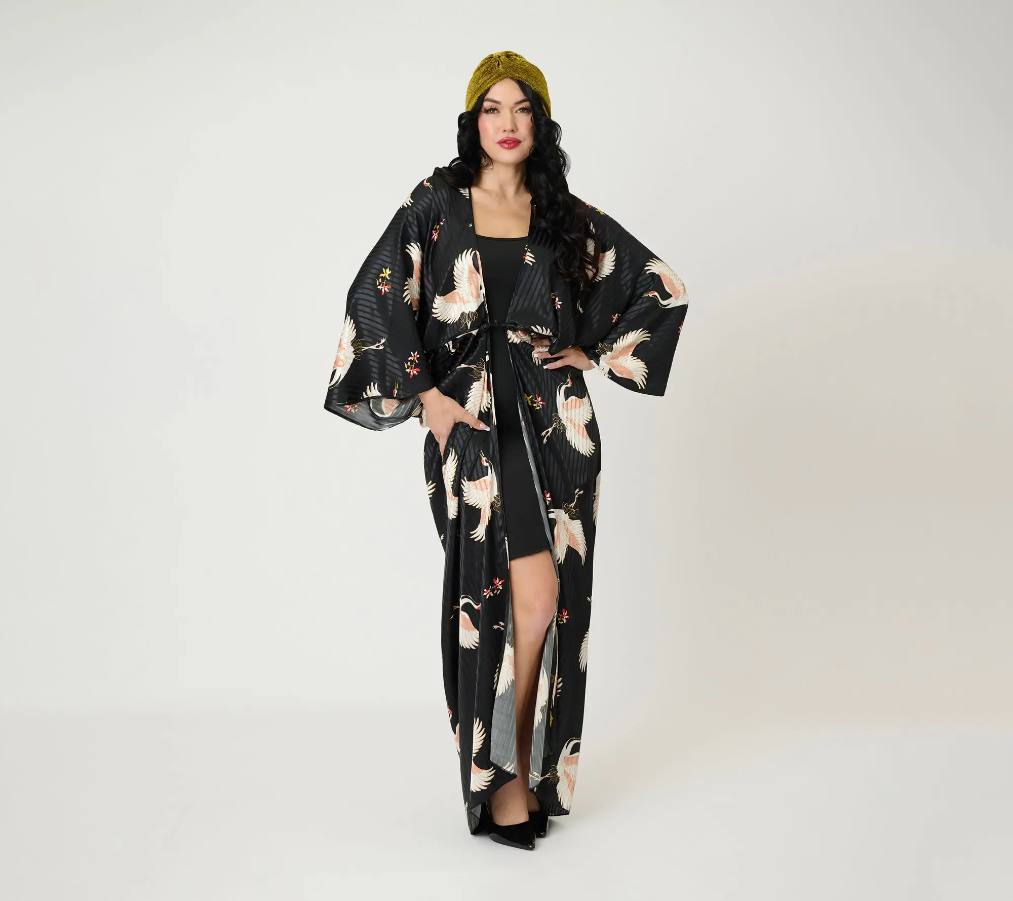 Unique Vintage Black & White Crane Long Kimono