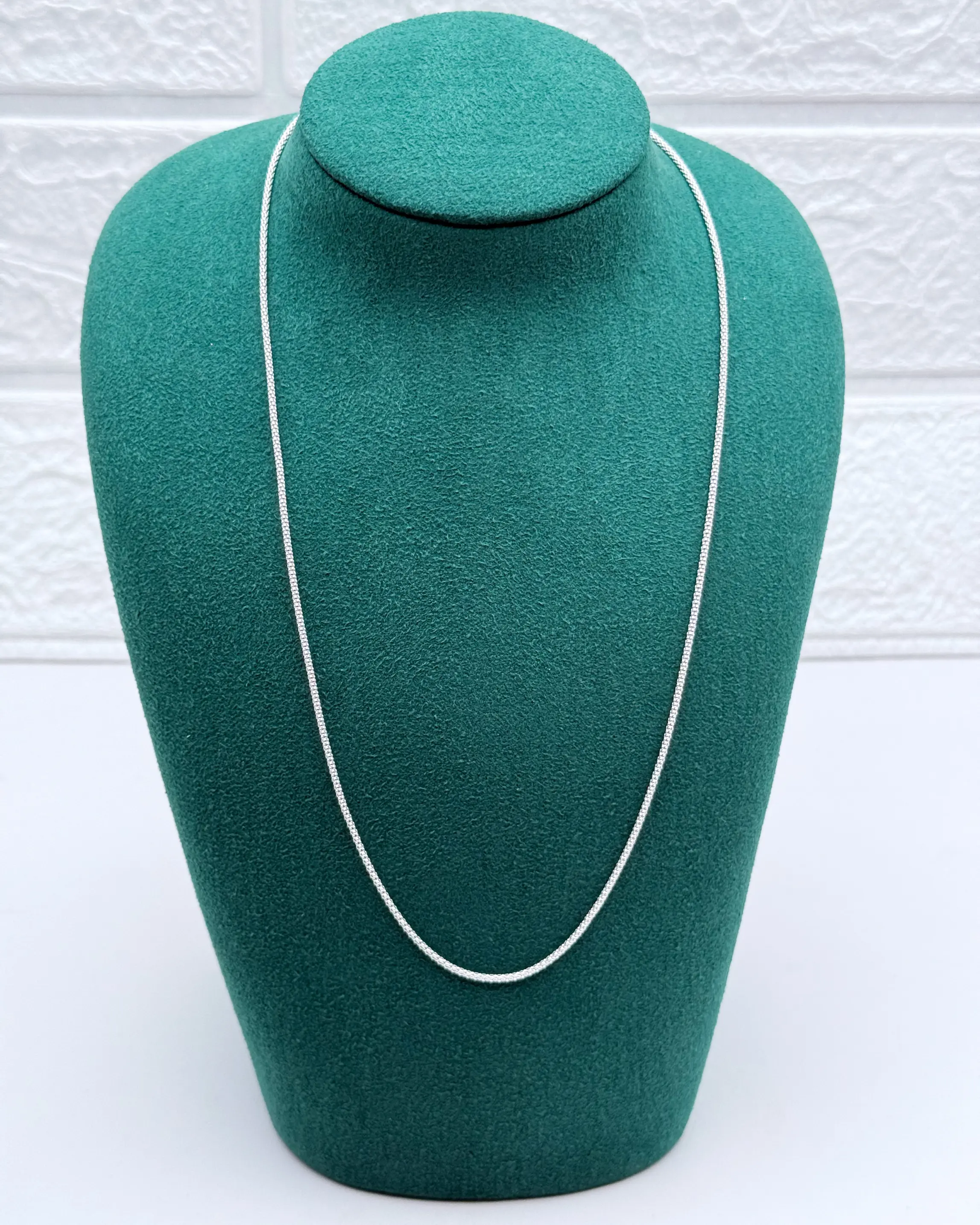 925 Silver POPCORN Chain. It is 1.3 mm Wide.