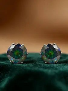 1pair 0.5 Carat Six-Prong Crown Colorful Green Synthetic Moissanite Stud Earrings, Anniversary or Wedding Jewelry for Wife, Elegant Synthetic Moissanite Gift for Her, Birthday or Christmas Jewelry