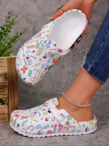 Women's Fashion Cartoon Print Slip-On Shoes, Lightweight Eva Sole, Adjustable Buckle, Closed Toe Design, Perfect for Beach & Garden