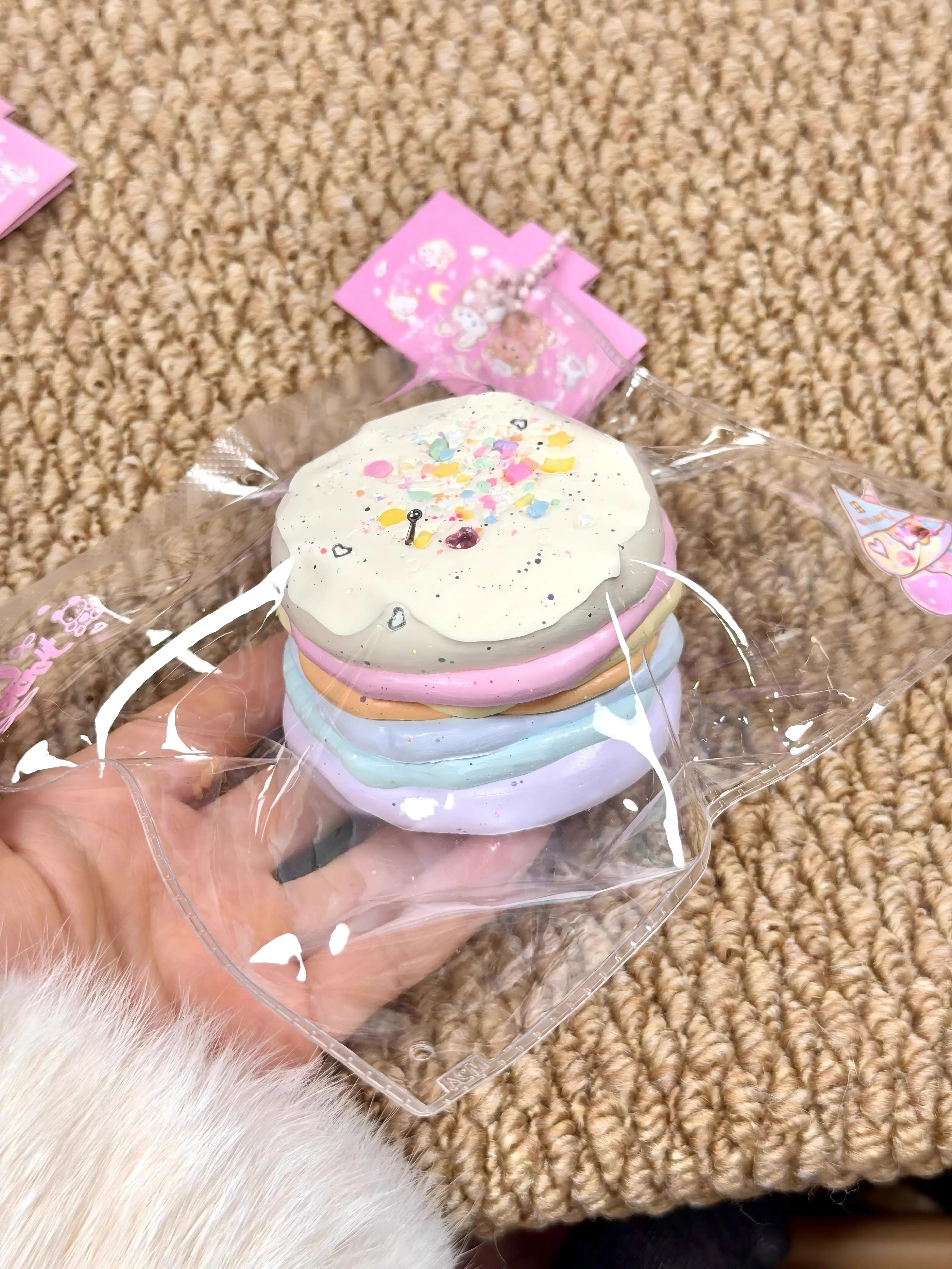 White Billet Stacked Castle Squishies - Soft, Non-Toxic Silicone Extrusion Toy for DIY Hand Customization, Decompression