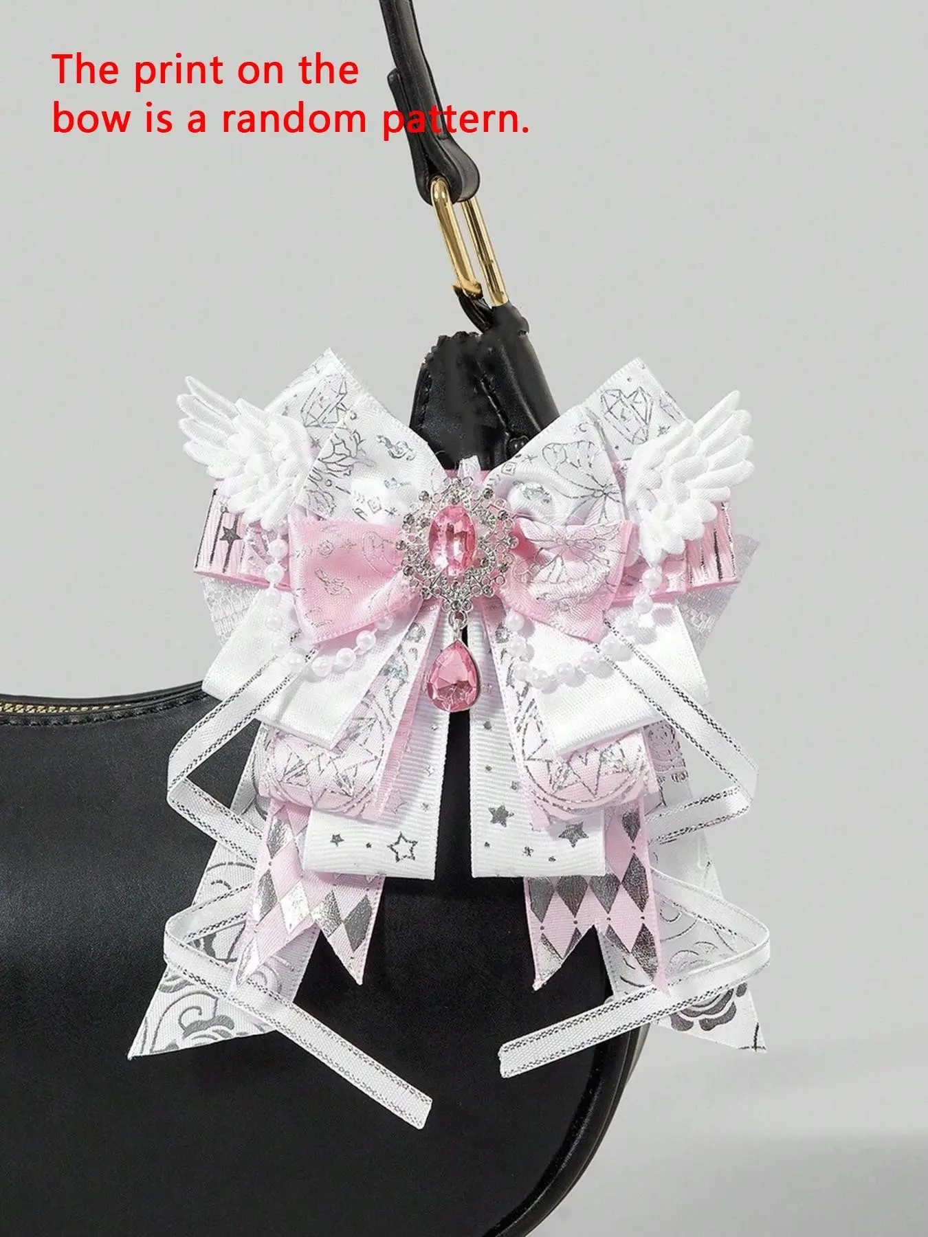 Practical texture butterfly bow pendant, angel wing pearl bag pendant, Cute Bag Pendant, Charms For Bags, Accessories For Bags, can be given to friends, lightweight and easy to carry, suitable for dates, dinners, and parties, Bag Accessory