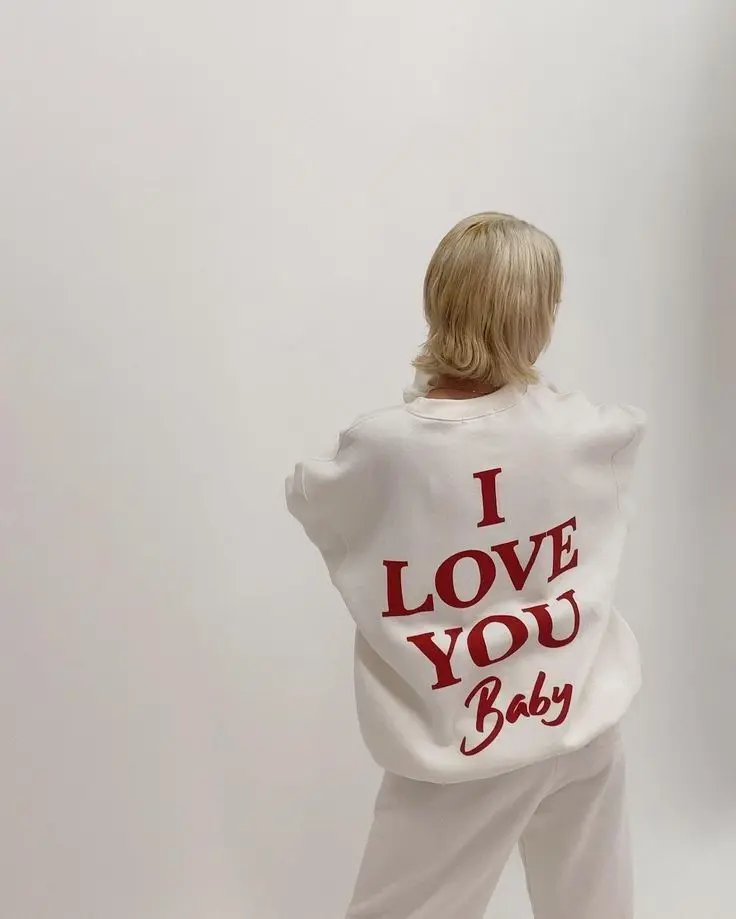 I Love You Baby Sweatshirt, Romantic Graphic Pullover, Soft Oversized Sweater, Trendy Casual Outfit, Cozy Unisex, Aesthetic Streetwear, Everyday Wear