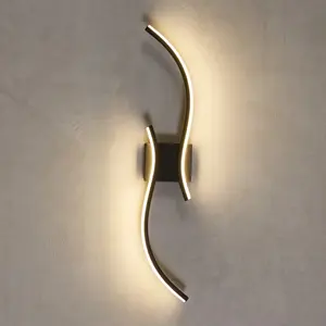 Rechargeable Wall Light with Remote Control, Adjustable Color Temperature and Brightness, Magnetic Design, No Wiring Needed, Ideal for Bedroom, Living Room, Hallway（black）
