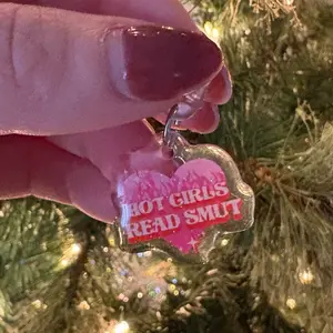 Hot Girls Read Smut Glitter USB-C Kindle Charm small bookish business