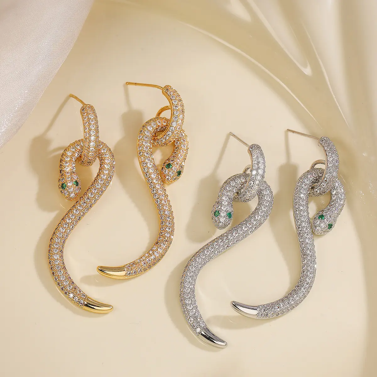 Cute Gold Snake Dangle Hoop Stud Earrings for Women, Cubic Zirconia Crystal Alloy Jewelry, Party Wear Birthday Gift for Adults, Female, Snake Shape