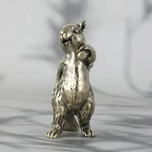 Elegant Vintage Brass Squirrel Statue, Animal Design, Antique Copper Art Home Decor Accessory, Perfect for Living Room, TV Stand, Porch, Ideal Tea Pet Collection Gift, Collectible Figurine, Decorative Home Ornament, Home Decor Ornaments
