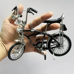 Low Rider Alloy Bike Model Wheel, Realistic Travel Car Mini Stunt Toy, Collectible Toy, Creative Desktop Decoration, Childhood Memories, Round