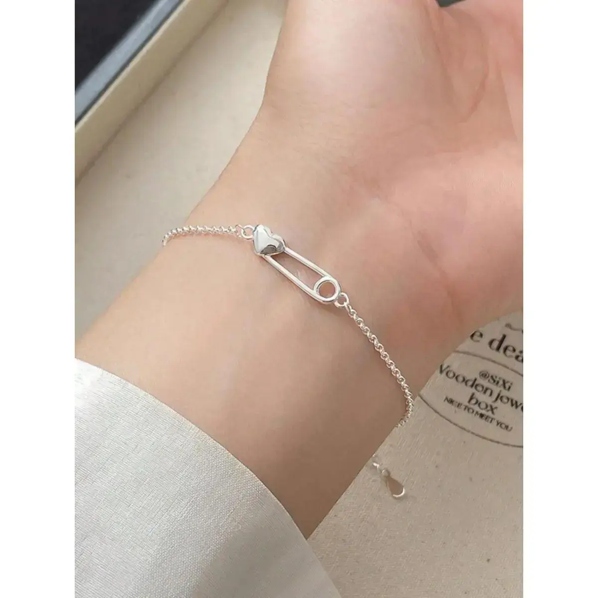 S925 Sterling Silver Heart Shaped Bracelet, Heart Charm Bracelet, Fashionable Bracelets for Women & Girls, Trendy All-match & Exquisite Jewelry for Birthday Gift S925 Sterling Silver Heart Shaped Bracelet, Heart Charm Bracelet, Fashionable Bracelets for Women & Girls, Trendy All-match & Exquisite Jewelry for Birthday Gift