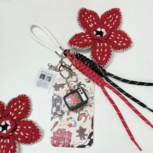 Strange Things Creative Mini TV Keychain Luminous Sound Hanging Backpack Chain Bracelet Necklace for Friends Couple Party Jewelry Gift Unique Ideal