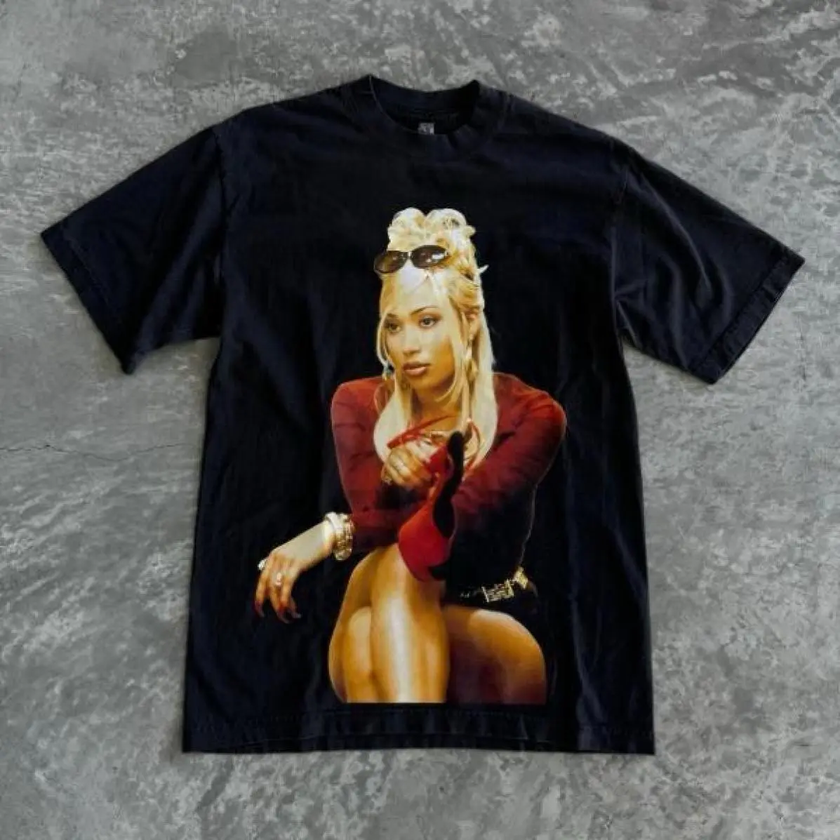 Vintage Ronnie Unisex T-Shirt - Casual Streetwear, Laid-Back Vibe, Always in Style, Casual Style