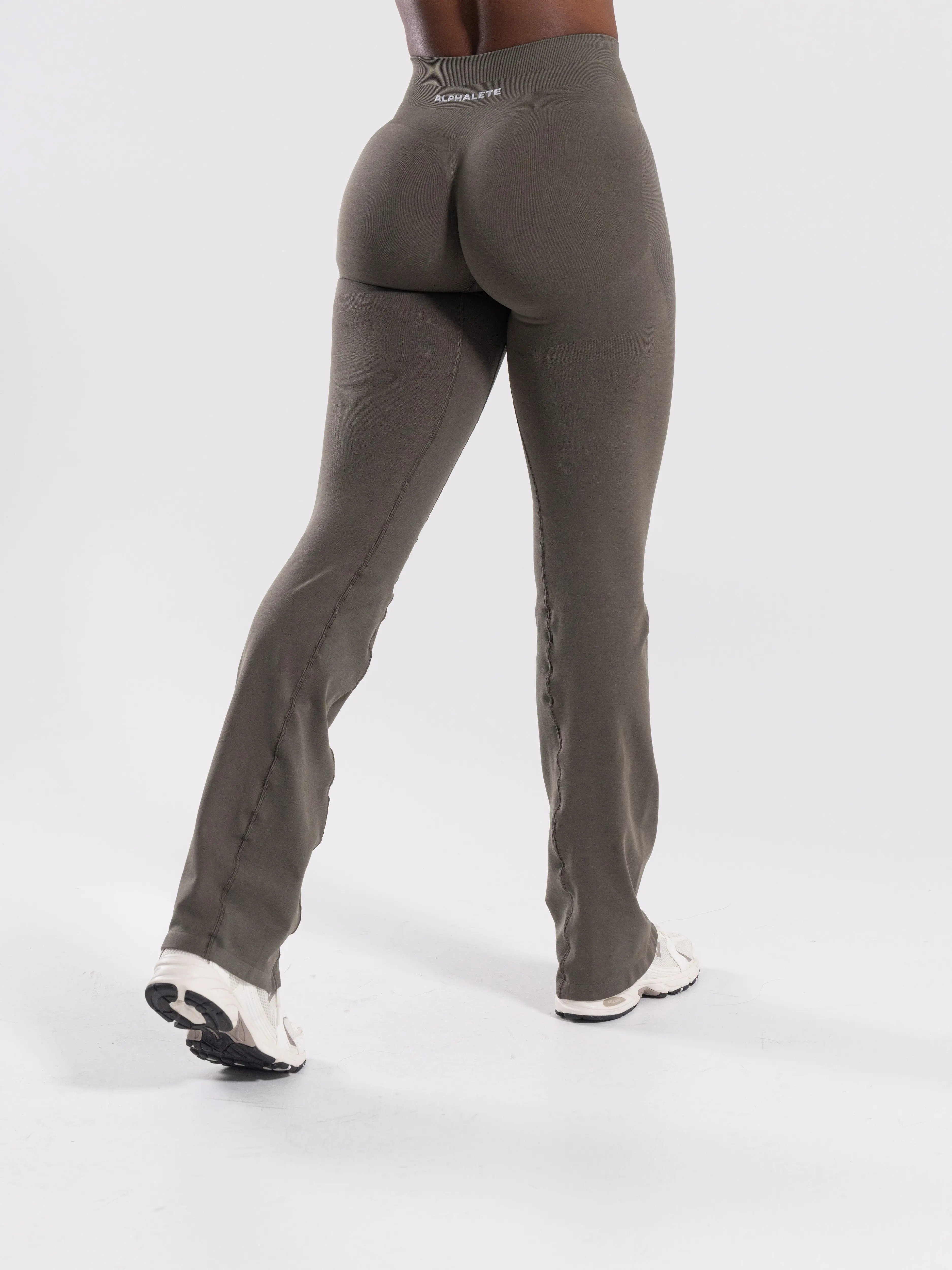 Pump Mid Rise Flared Pant Long - Khaki