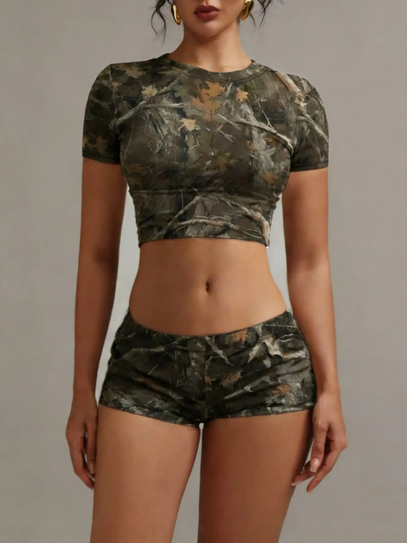 Women's Camo Print Round Neck Short Sleeve Slim Fit Sports T-Shirt and Shorts Set, Summer Fashion Versatile Two-Piece Casual Sportswear, Active Outfits, Summer Fitness Outfit, Athleisure Summer Clothes