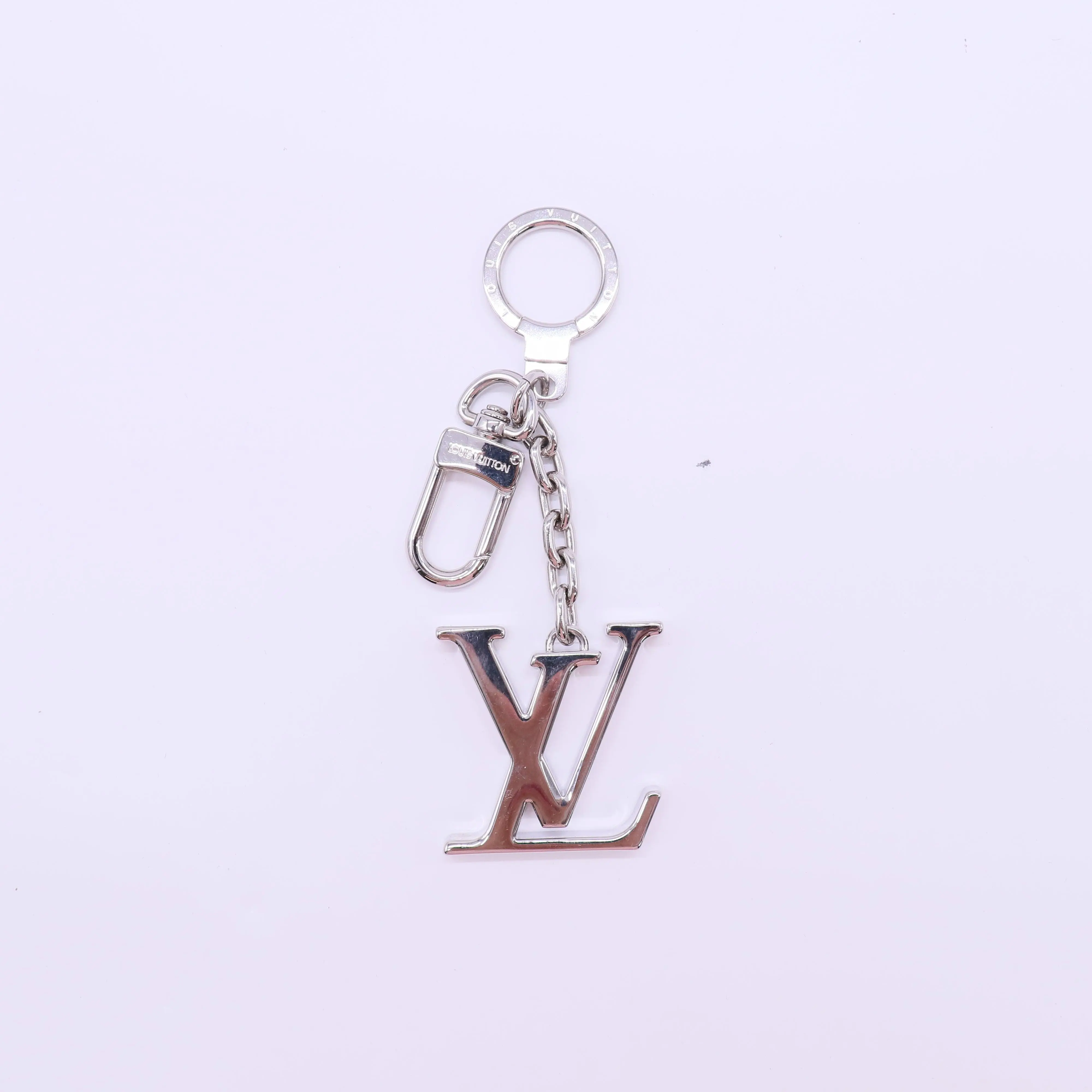 Pre-owned Louis Vuitton Porto Clairvian Keyring W21974