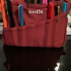 Soolla® Studio Pouch, Sangria