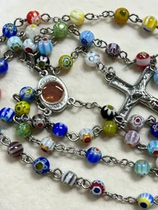 Colorful Floral Striped Beaded Necklace with Cross Pendant, High-End Jewelry for Women, Versatile Accessory for All Occasions