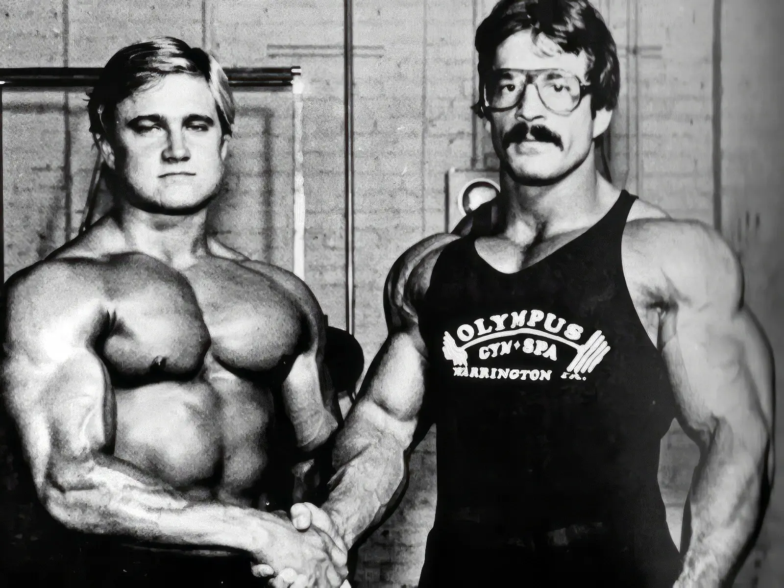 Mike Mentzer and Tom Platz Black and White Poster