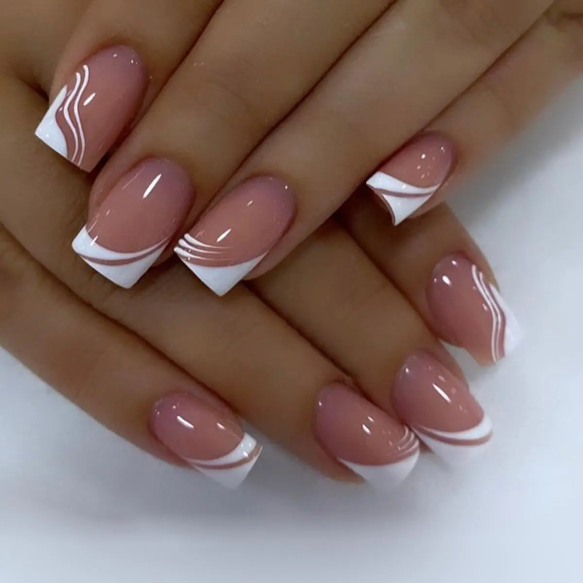French Style Short Square Fake Nail, 24pcs/set Colorblock Fashion Nail Design Press on Nails Fake Nails Kit with Nail File & Jelly Glue, Removable Full Cover Artificial Fake Nail for Women, Fake Nails Extension, Nail Art Supplies, False Nails
