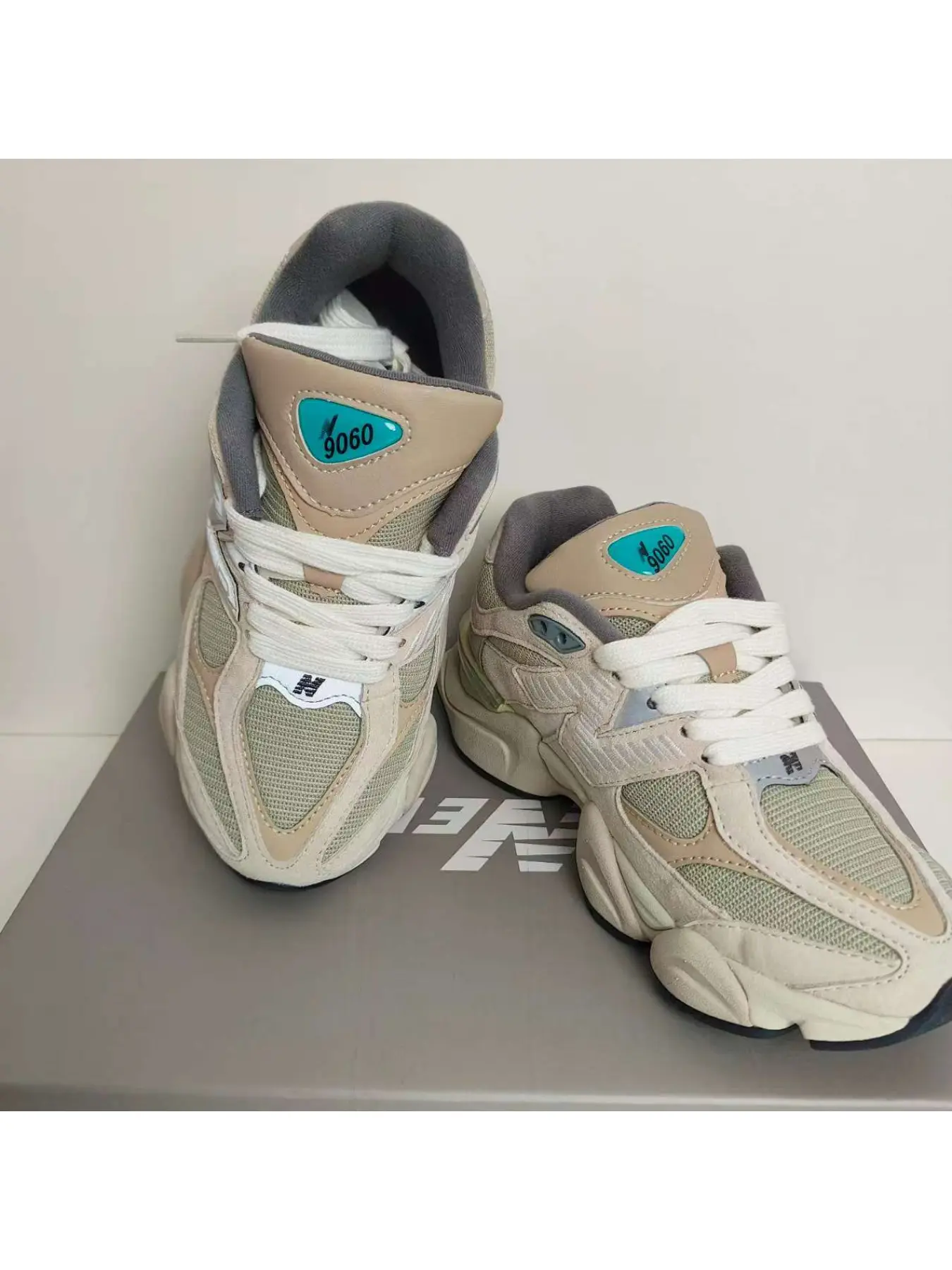 woke beige fashion men's trendy running shoes combine stylish versatility with cool fashion, offering breathability and freshness to enhance sports comfort, Breathable Running Shoes, Casual Running Shoes, Running Sneaker