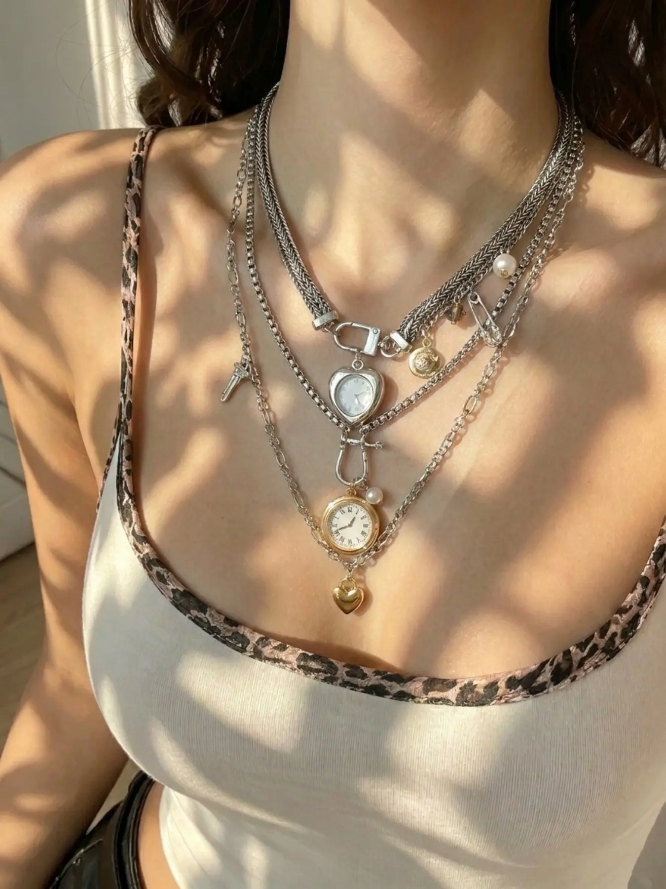 3-Piece Vintage Layered Necklace Set, Chain Necklaces, Fashion Necklace, Sweet Cool Y2K Style, Clock Heart Pendant Choker, Daily Wear Jewelry for Students
