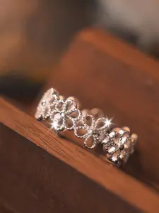 925 Silver Color Flower Inlay Ring for Women, French Vintage Style Delicate Finger Ring, Handcrafted Elegant Design Engagement Rings, Perfect Valentine's Gift, Unique Rings
