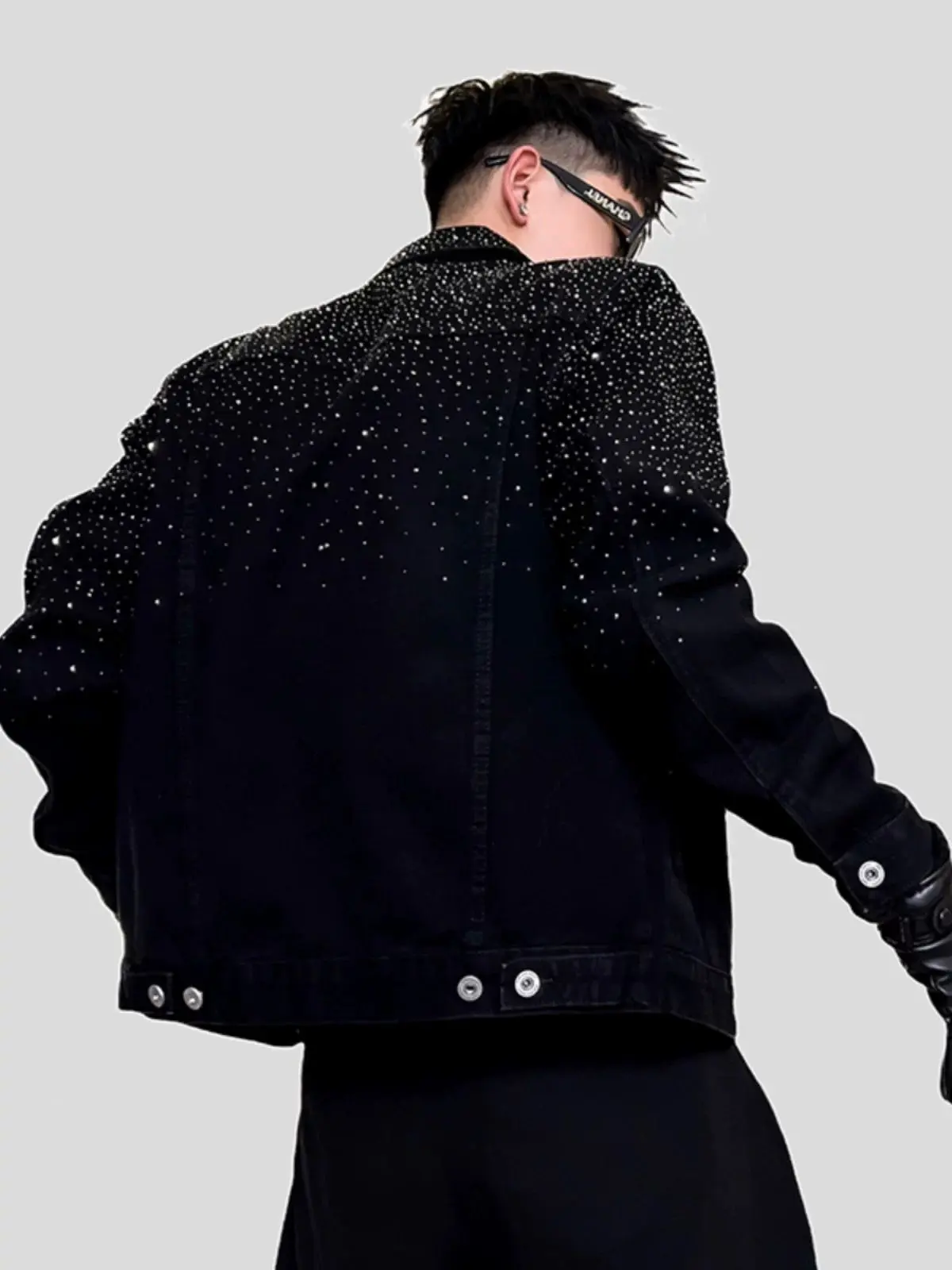 2026 Men Heavy Rhinestone Denim Jacket, Casual Sparkly Lapel Streetwear Coat for Hairstylist
