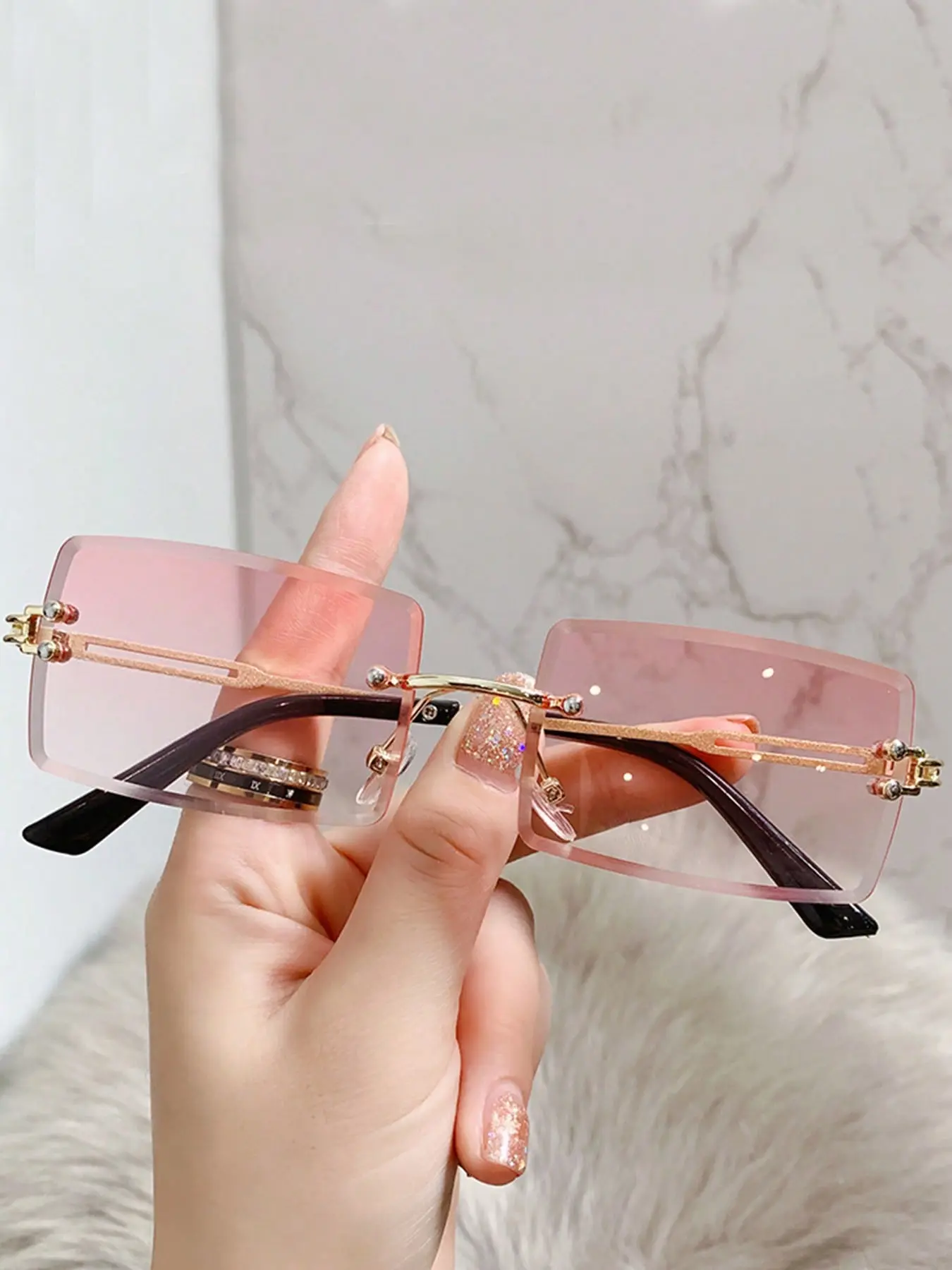 Women's Metal Frameless Rectangular Sunglasses Fashion Eyewear Lux Trendy for Outdoor Travel Vacation Use Daily Wear