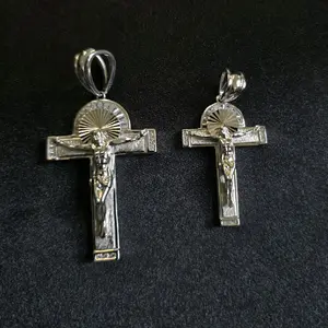 Dije de Cruz de Plata 925