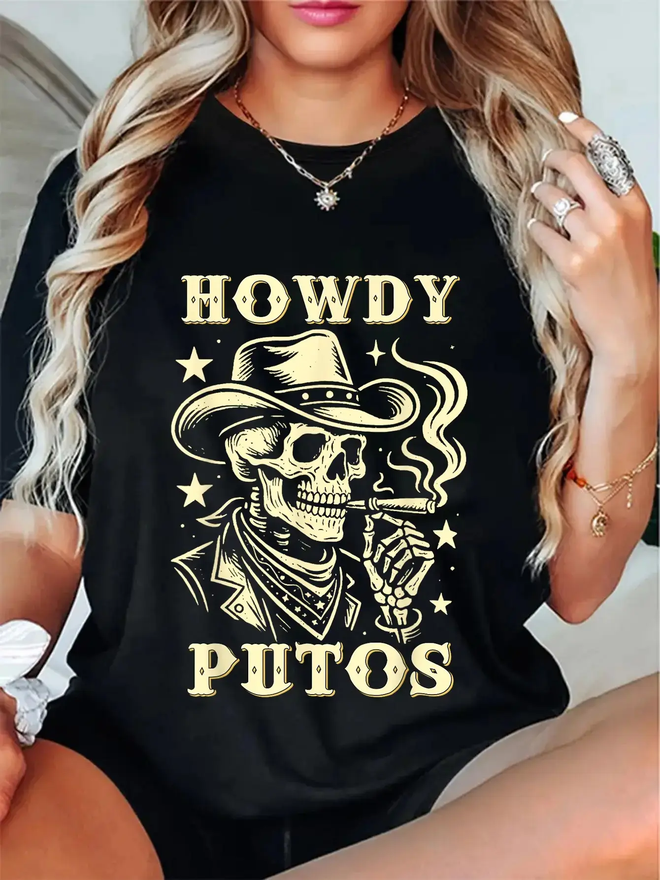 Women's 'Howdy Putos' Cowboy Skull Graphic T-Shirt, Casual Western Style Soft Cotton Tee, Essential Short-Sleeve Breathable Streetwear Top, Shortsleeve, Everyday, Tshirt