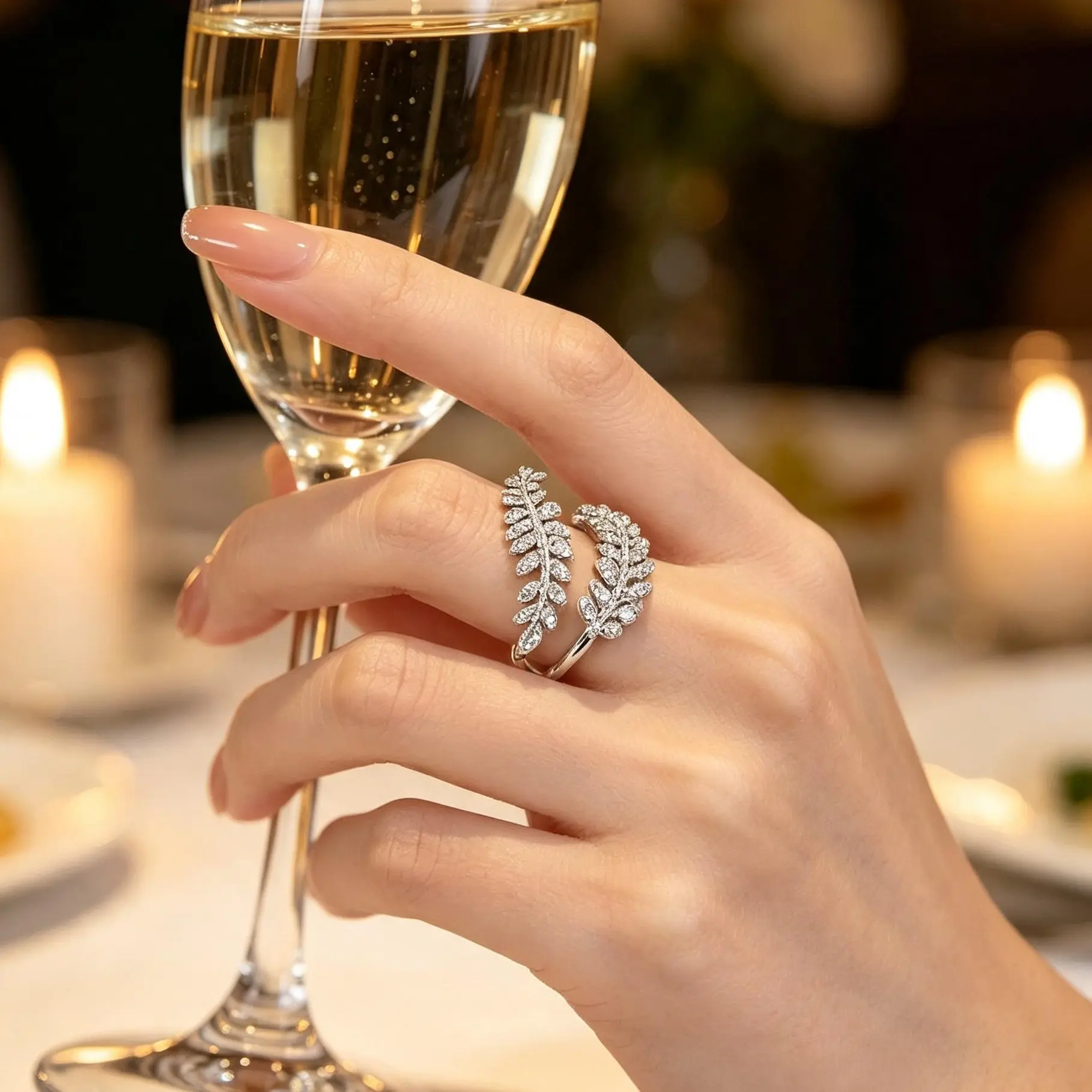 Leaf Ring for Women Gold Silver, Adjustable Crystal Rhinestone Lucky Leaf Ring, Dainty Promise Ring, Fashion Jewelry Gift for Girlfriend Wife Mom, Birthday Anniversary Christmas Gift