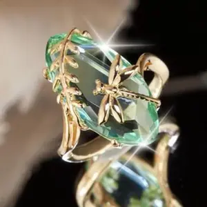 Dragonfly Touch Olive Green Ring Elegant Gold Plated Finger Band Unique and Stylish Ring for Women Perfect Gift for Any Occasion Fashionable Jewelry Accessory for Nature Lovers
