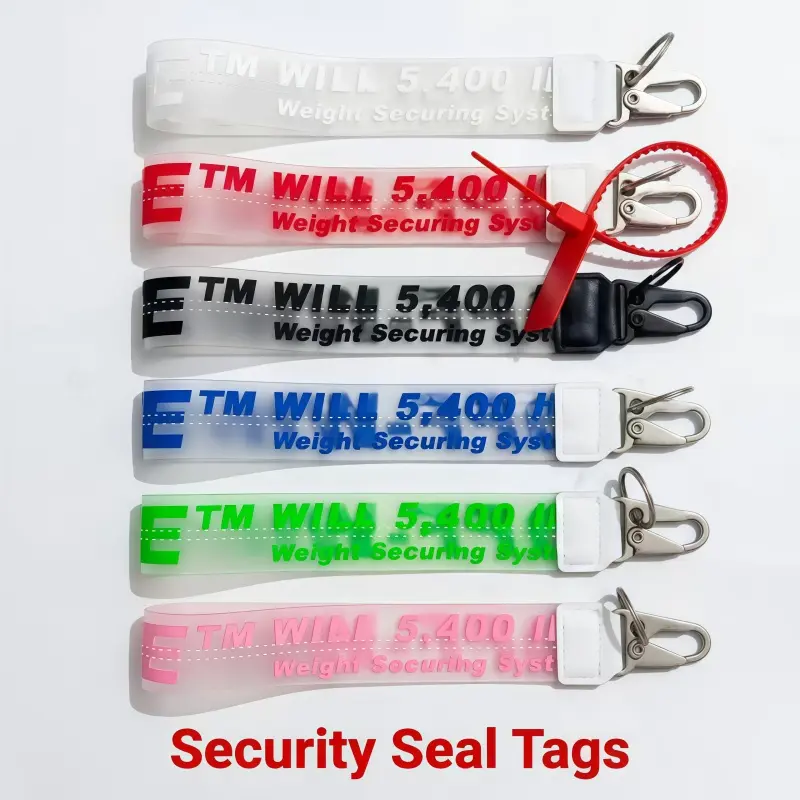 Fashion Letter Lanyard Keychain - Snap Hook Clip-On Chain Clips Decorative Chain Badge Charm, Stylish Wrist Belt Wristlet Badge Holder for Car Keys, Wallet (Pink + Black), Keychain For Car Keys, Badge Charm Keychains