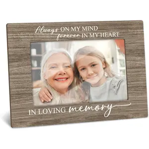 In Loving Memory Picture Frame, Wooden Picture Frame Sympathy Gifts Bereavement Gifts for Loss of a Loved One, 4x6 Photo Frame for Tabletop Display, Home Office Desk Decor Shelf Display