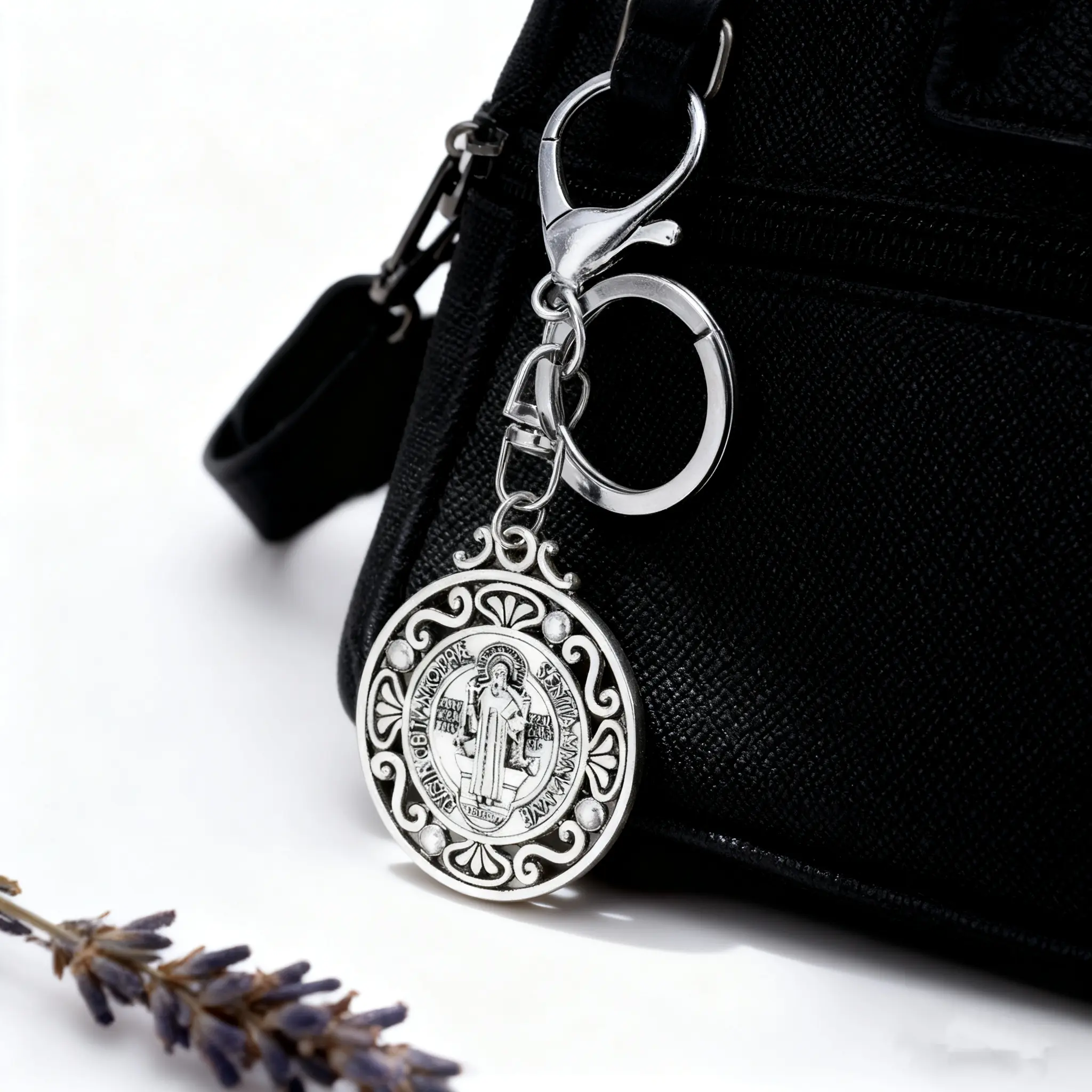 St. Benedict Commemorative Medal Keychain | Guardian of Saints | A beautiful Catholic gift, suitable as a present for Eucharist ceremony, Confirmation ceremony and graduation ceremony | Made in Italy
