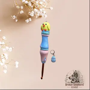 Polymer clay kawaii easter crochet hook / easter baby chic crochet hook / clay pastel chic easter egg spring crochet hook knitting accessory