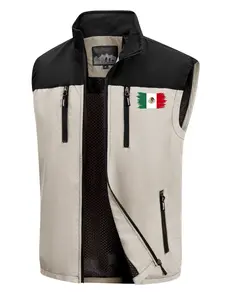 Mexican Flag Print Men's Outdoor Sports Vest with Zipper Pockets, Fall Winter Windproof Stand Collar Sleeveless Jacket, Lightweight Softshell Zip Up Vest Outerwear for Hiking Running Golf